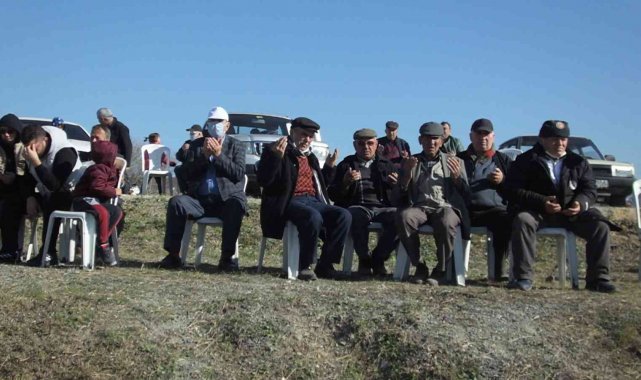 Balıkesir'de güreş develeri için havut hayrı yapıldı