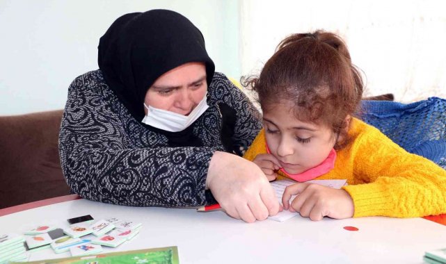 Engelli öğrencisi, öğretmen olduğunu hissettirdi