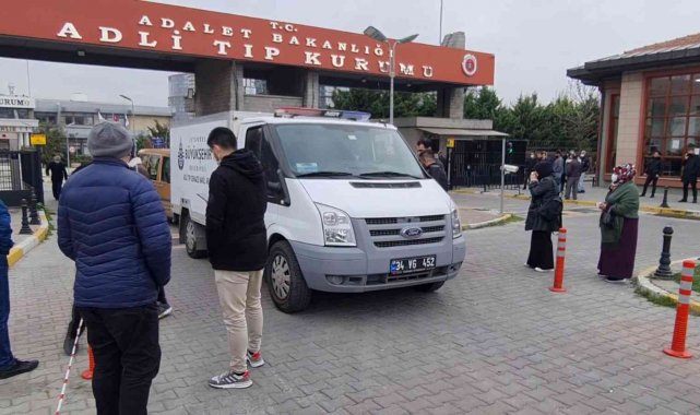 Kızlarının cenazesini Adli Tıp Kurumu'nda buldular