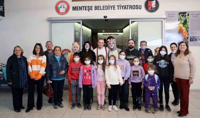 Menteşe Belediye Tiyatrosu perdeyi Yatağanlı çocuklar için açtı