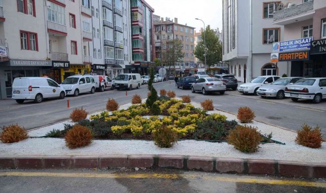 Müftülük caddesi peyzaj çalışması tamamlandı