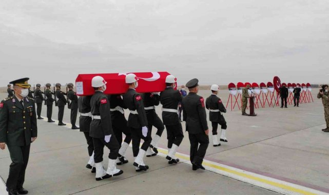 Şehit binbaşı memleketine uğurlandı