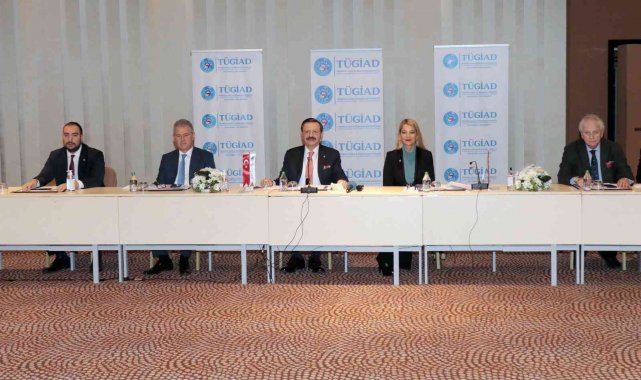 TÜGİAD Ege Şubesi TOBB Başkanı Hisarcıklıoğlu'nu ağırladı