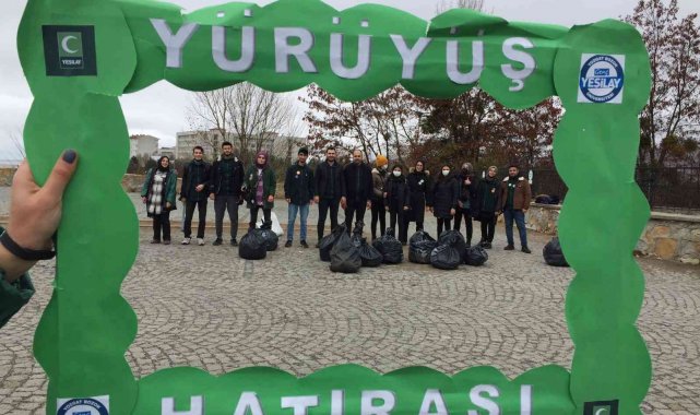 Yeşilay'dan çöp toplama etkinliği