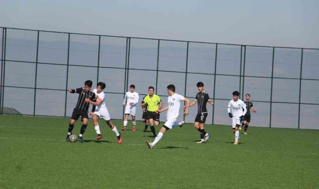 A. Denizlispor U16'da Manisa'yı geçemedi