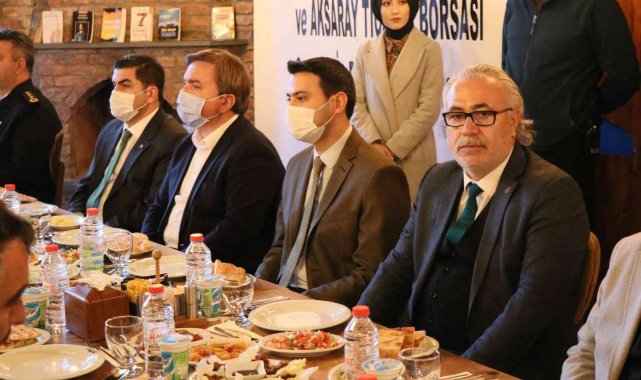 Aksaray'da işadamları bürokratlarla bir araya geldi