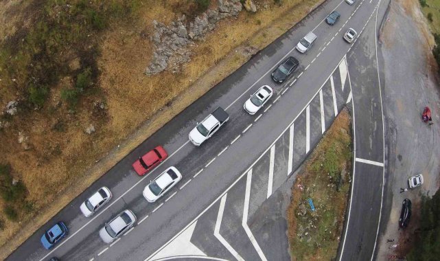 Antalya'da trafiğe kayıtlı araç sayısı 1 milyon 215 bin 731 oldu