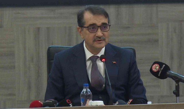 Bakan Dönmez: "Isparta tarım, turizm ve sanayi alanlarında yükselen bir ilimiz"