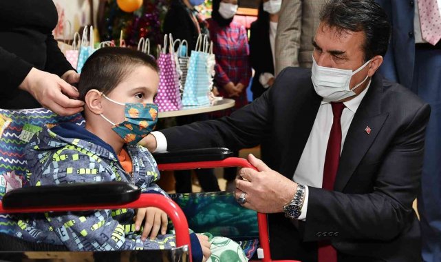 Başkan Dündar'dan spastik çocuklar için yeni hastane müjdesi