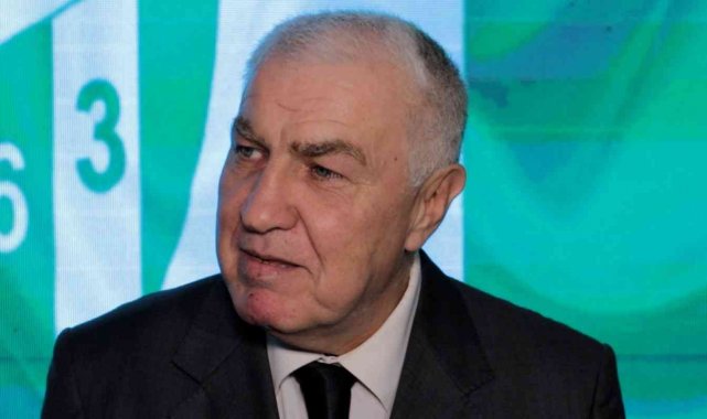 Bursasporlular Derneği Başkanı Şenol Dolar: "Geçmişe saygımızı ve vefamızı gösterdik"