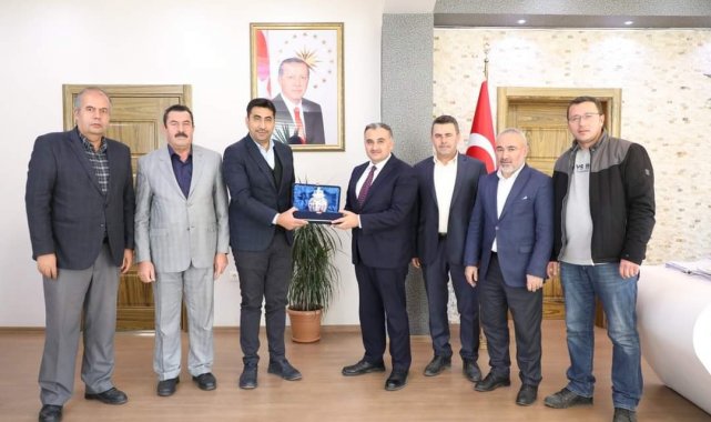 Develi Belediyesi'nde sözleşme sevinci