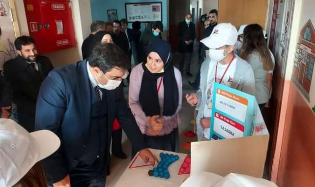 Diyadin'de 4006 TÜBİTAK Bilim Fuarı
