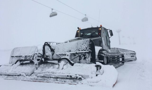 Erciyes'te kar kalınlığı 50 santimi buldu