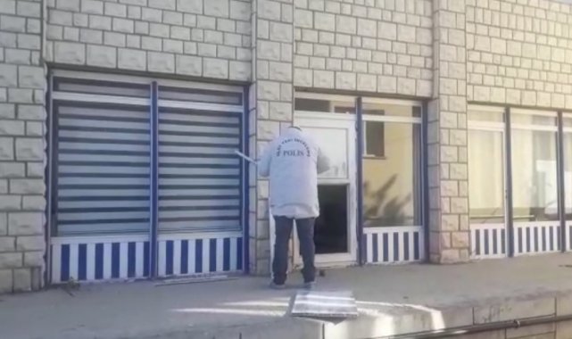 Erzincan'da, belediyenin çelik kasasını çaldıkları iddiasıyla yakalanan 2 şüpheli serbest bırakıldı
