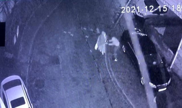 Esenyurt'ta gasp edilen kanser hastası yaşlı kadın yerde metrelerce sürüklendi