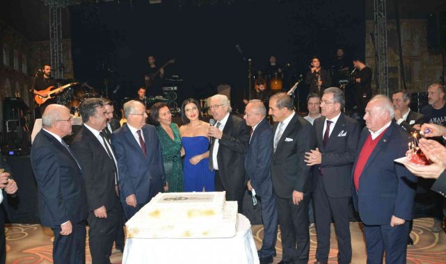 İhracatçılar 2022 yılının ihracat için "altın yıl" olmasını diledi