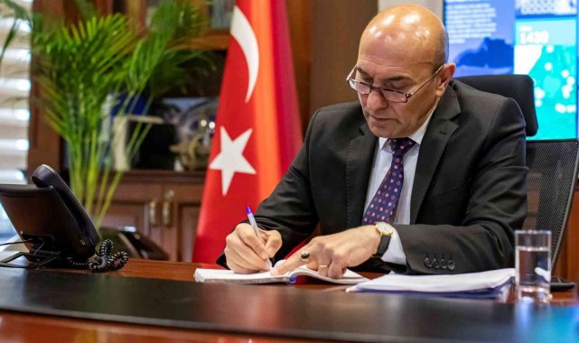 İzmir Büyükşehir Belediyesi'nin 'kara kış desteği' sürüyor
