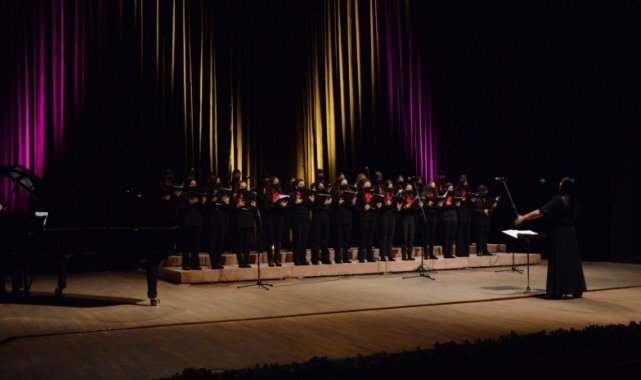 Konservatuvar öğrencilerinden "Yeni Yıla Merhaba Konseri"