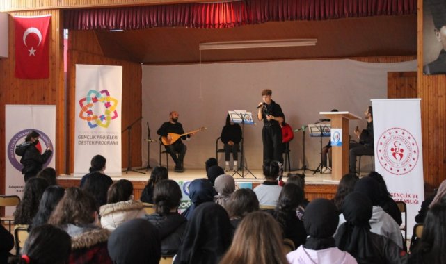 Lise öğrencilerinden 'Doğanın Sesiyim, Annemin Ninnisi' projesi