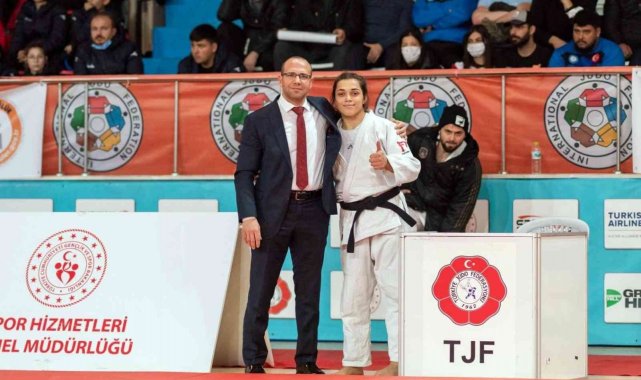 Manisa BBSK'da bir Türkiye şampiyonu da judodan