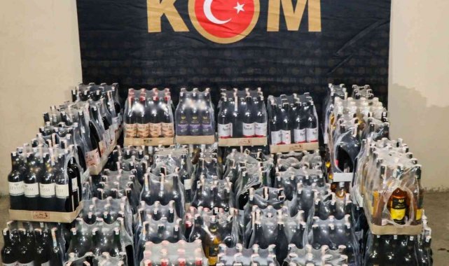 Muş'ta gümrük kaçağı alkollü içki ele geçirildi