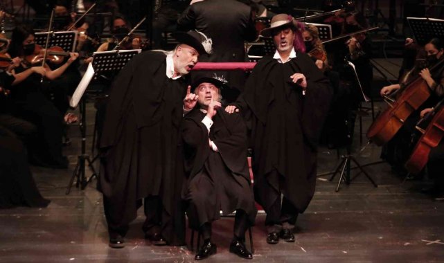 Opera "3 Basses" ile yeni yıl konseri