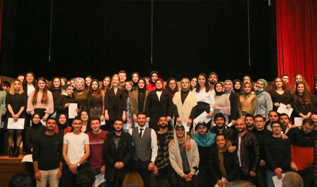 "Bir Öğrencinin Kütahya Günlüğü" sahnelendi