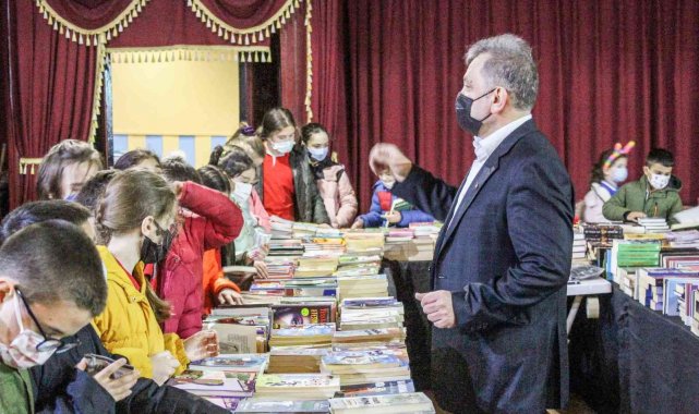 "Karacabey Kitap Günleri"ne büyük ilgi gördü