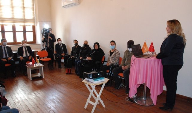 "Tarihte Kahraman Adana Kadınları" anma etkinliği