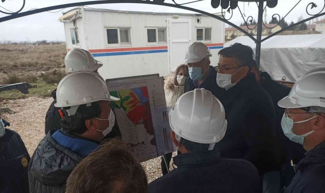 Simav'da 'Tarıma Dayalı İhtisas Organize Sera Bölgesi' sevinci