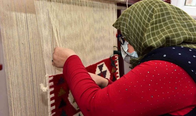 Yıldırım'dan kadınlara halı dokuma kursu