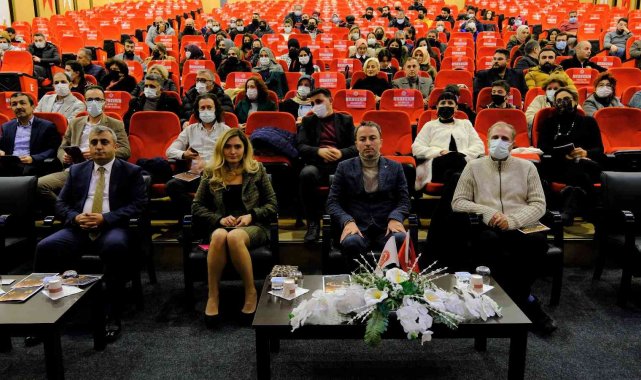 Yunus Emre'yi konserle andılar