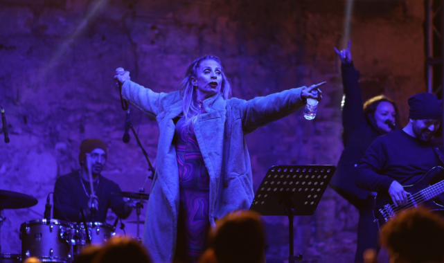 Zeynep Casalini Bodrum'u coşturdu