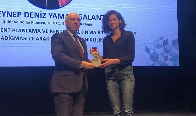 Zeytinburnu'nda Kent Çalışmaları Ödülleri sahiplerini buldu