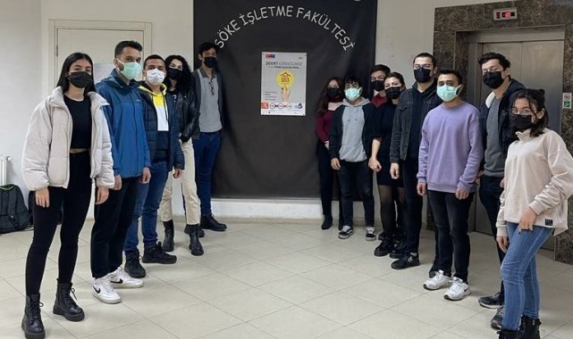 ADÜ'de Yapay Zeka Topluluğu kadına şiddete dikkat çekti