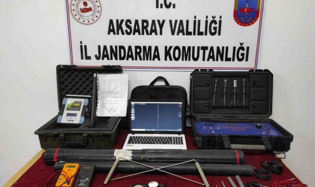 Aksaray'da kaçak kazı yapan 8 şüpheli suçüstü yakalandı