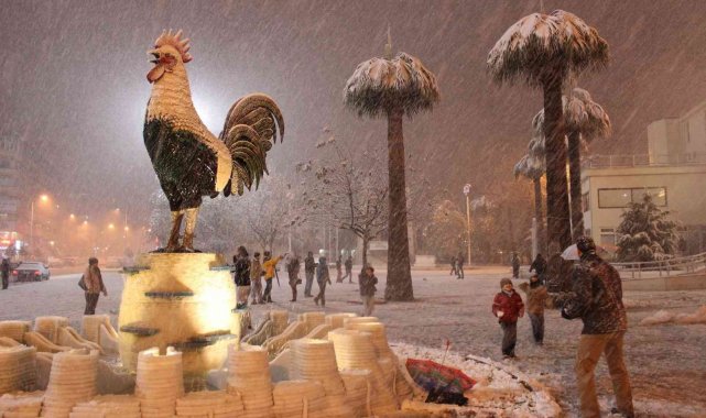 Denizli'de kar yağışıyla birlikte sıcaklıklar düşecek