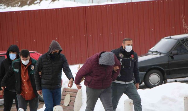 Elazığ'da uyuşturucuyla mücadele: 2 gözaltı
