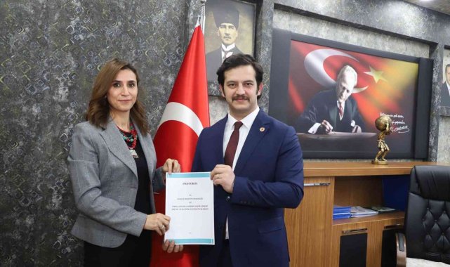 Hakkari'de "Yöresel ürün pazarı projesi" işbirliği protokolü imzalandı