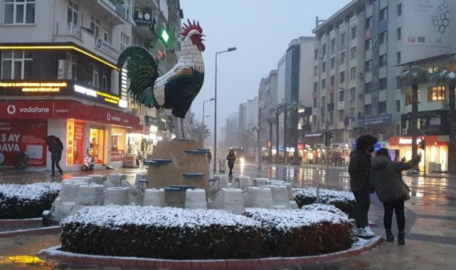 Hamile ve engelli personeller idari izinli sayılacak
