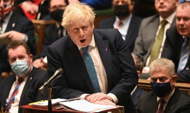 İngiltere Başbakanı Johnson "Partygate" skandalı için özür diledi