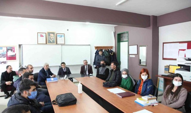 Kaymakam Dağ'dan okul ziyareti