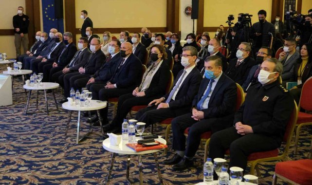 Manisa'da "Ombudsman Manisalılarla Buluşuyor" programı gerçekleştirildi