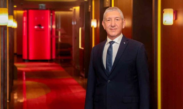Petrol Ofisi CEO'su Selim Şiper'e 'Altın Lider' ödülü