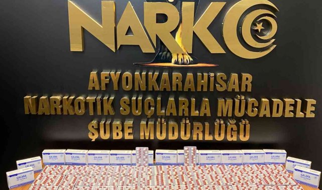 Polis 826 adet sentetik uyuşturucu hap ele geçirdi