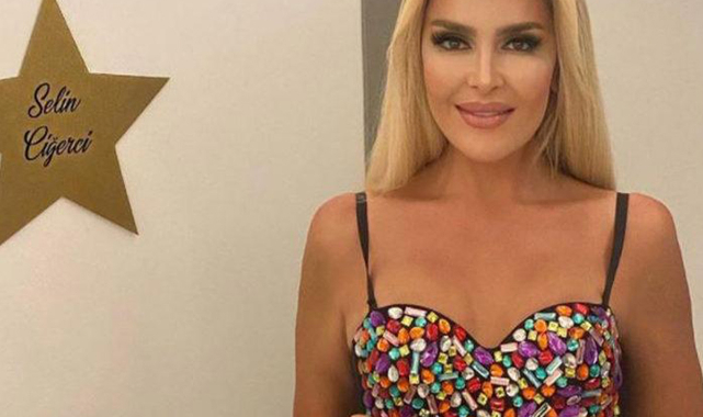 Selin Ciğerci transparan pantolon giydi!