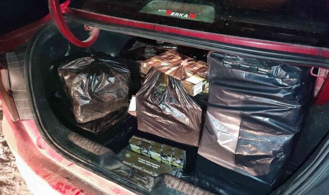 Siirt'te 2 bin 700 paket kaçak sigara ele geçirildi