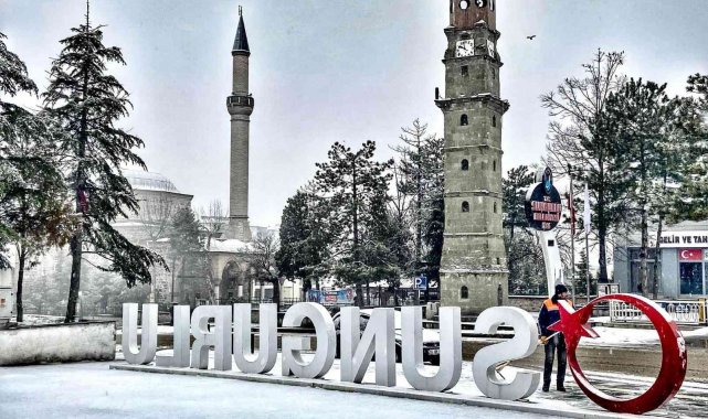 Sungurlu'da kar yağışı sonrası kartpostallık görüntüler