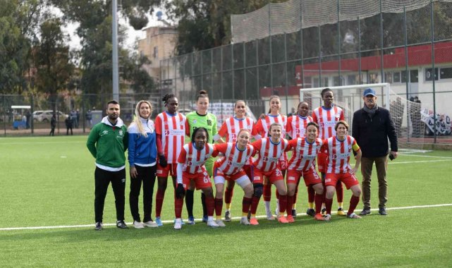 Turkcell Kadınlar Süper Ligi: Adana İdman Yurdu: 0 - Hakkarigücü: 0