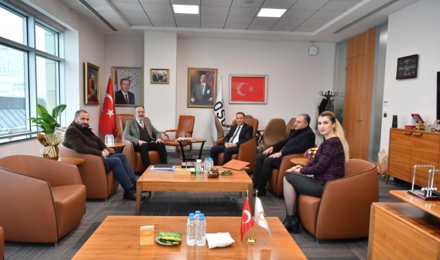 Başkan İmamoğlu'na İKAF'22 daveti